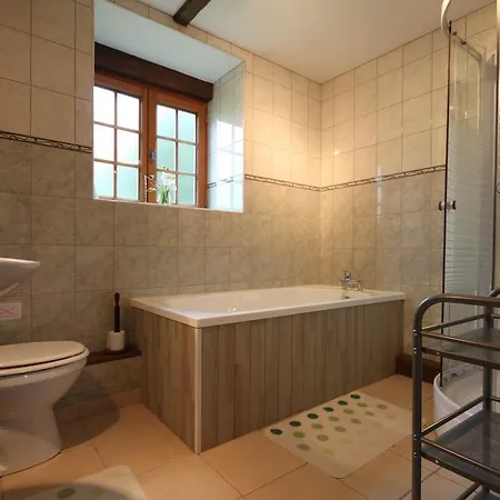 Frühstückspension D'hotes La Difference-le Pressoir Rouelle