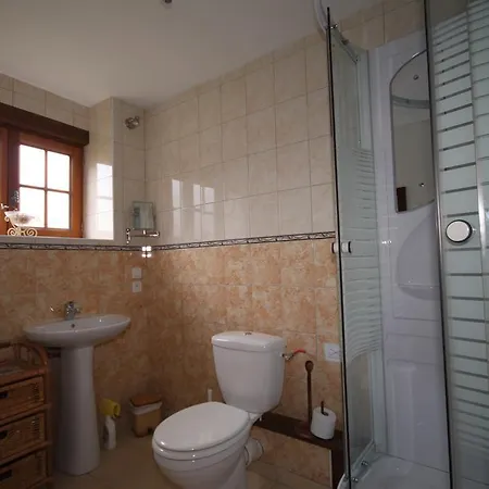 D'hotes La Difference-le Pressoir Bed & Breakfast Rouelle