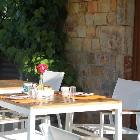 D'hôtes La Difference-le Pressoir Couette-café