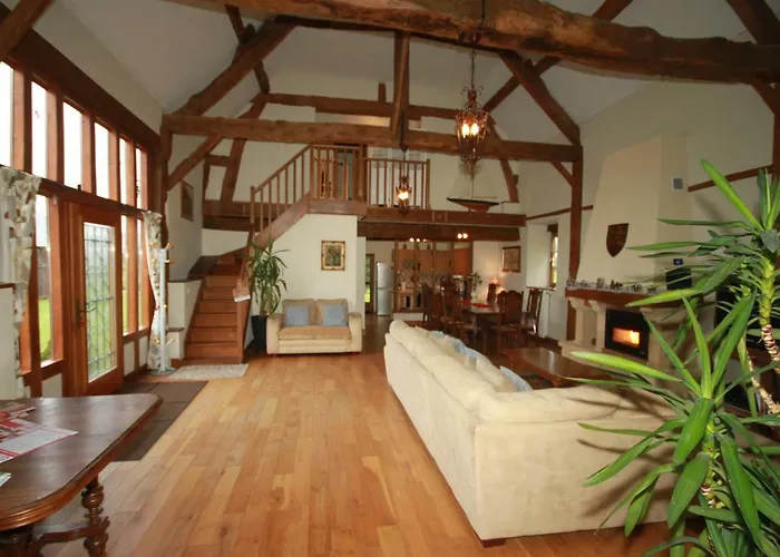 D'hotes La Difference-le Pressoir Frühstückspension 4*