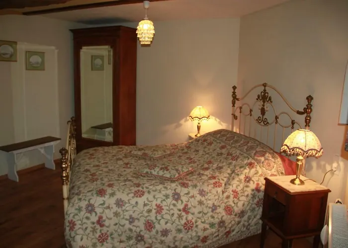 D'hotes La Difference-le Pressoir Bed & Breakfast Rouelle