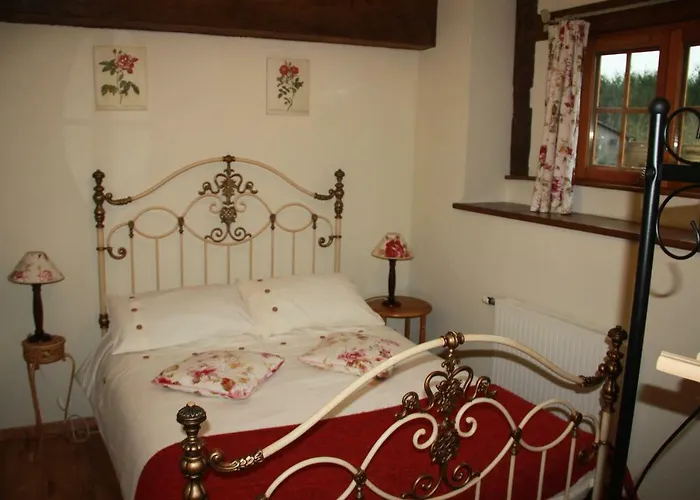 D'hotes La Difference-le Pressoir Frühstückspension 4*